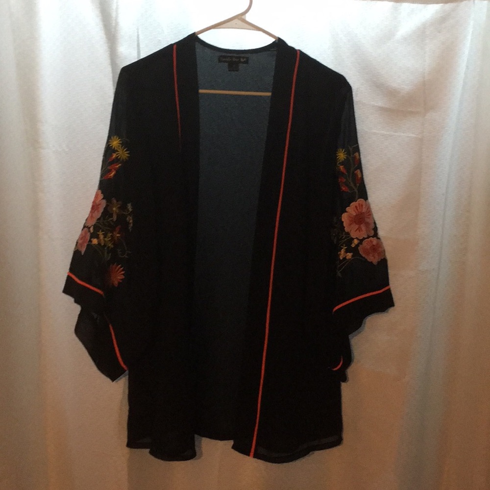 Black and Floral Sheer Kimono